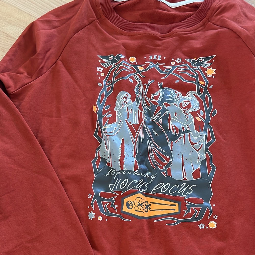 Hocus Pocus Graphic Shirt